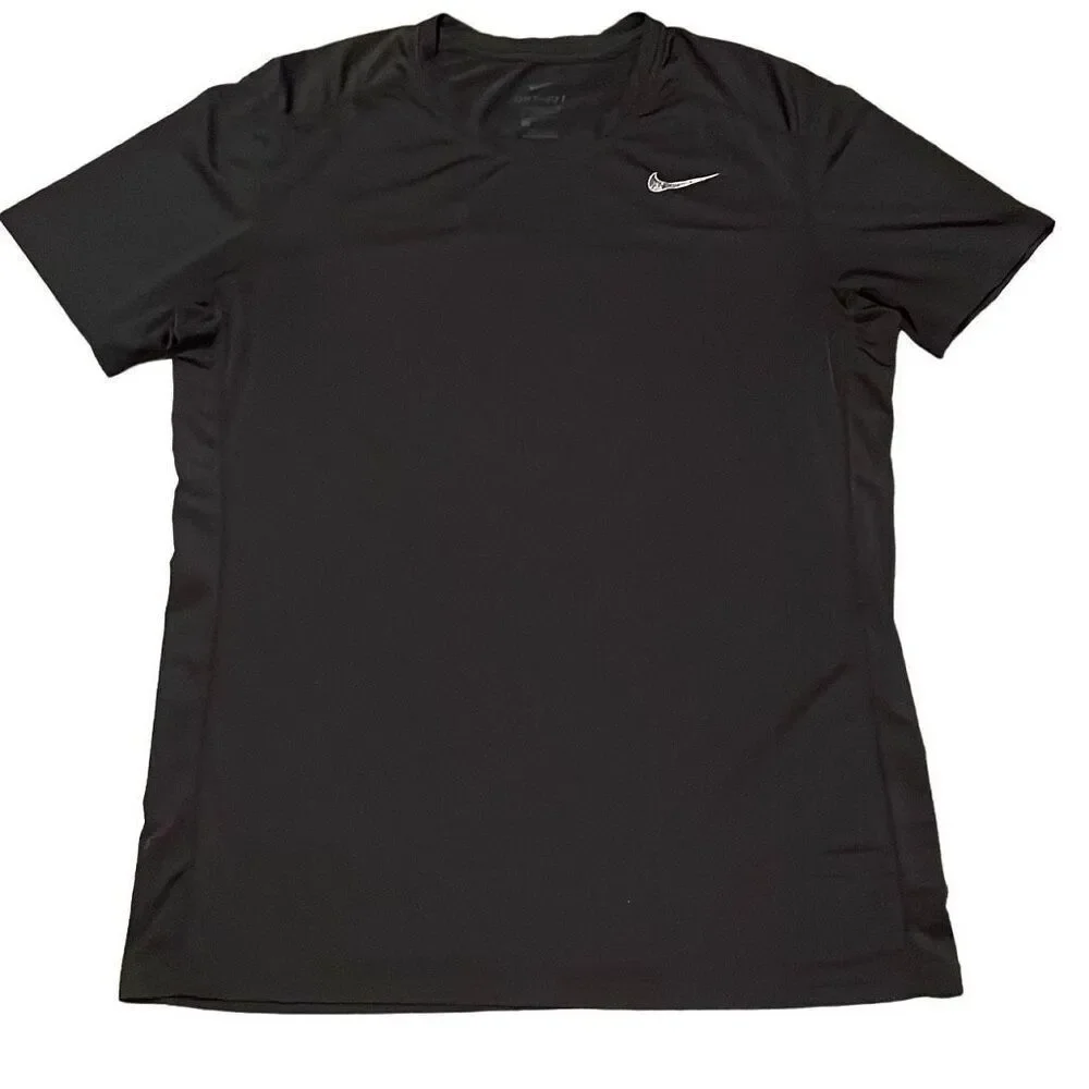 EUC Nike Black Short Sleeve Dri-Fit Fitted Short Sleeve Tee - Size Large